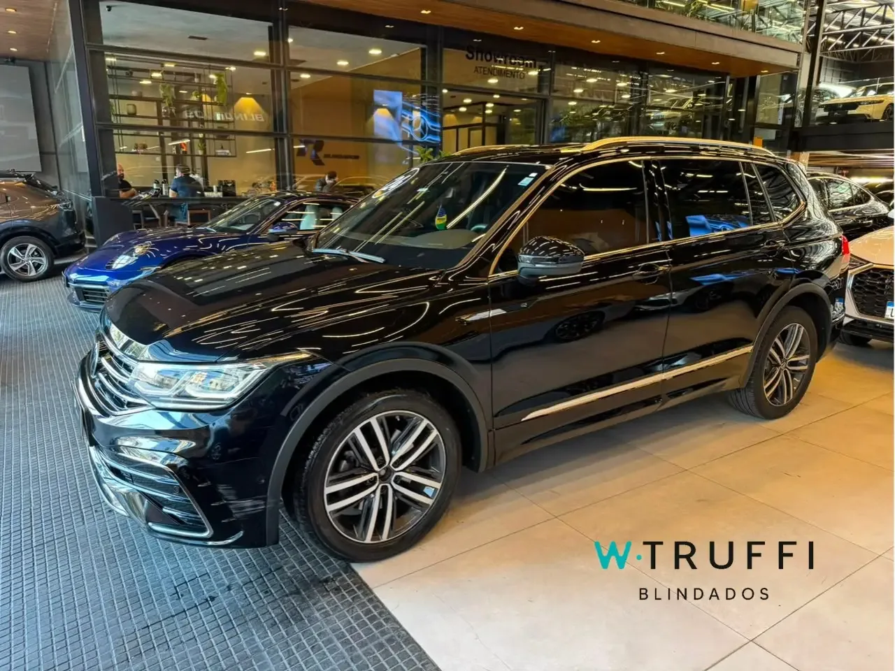 Volkswagen TIGUAN Allspac R-Line 300 TSI 2.0 2024