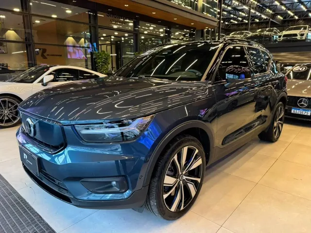 Volvo XC 40 Pure (Elétrico) 2022