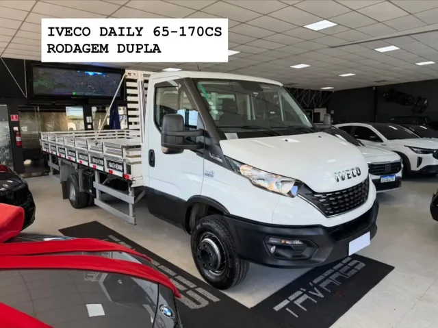 IVECO Daily CHASSI 35-160 Curto 3.0 (Diesel) 2022