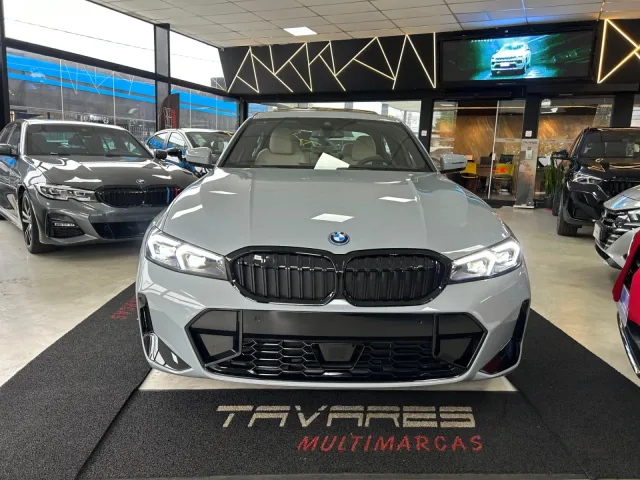 BMW Série 3 330e M Sport 2.0 Turbo Aut. (Híbrido) 2025