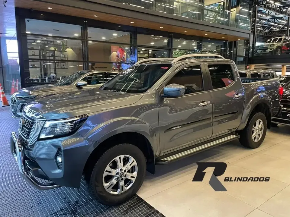 Nissan Frontier XE CD 4x4 2.3 Bi-TB Diesel Aut. 2024