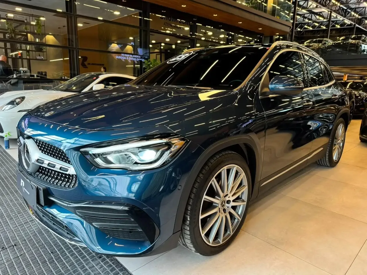 Mercedes-Benz GLA 200 AMG Line 1.3 16V TB Aut. 2022