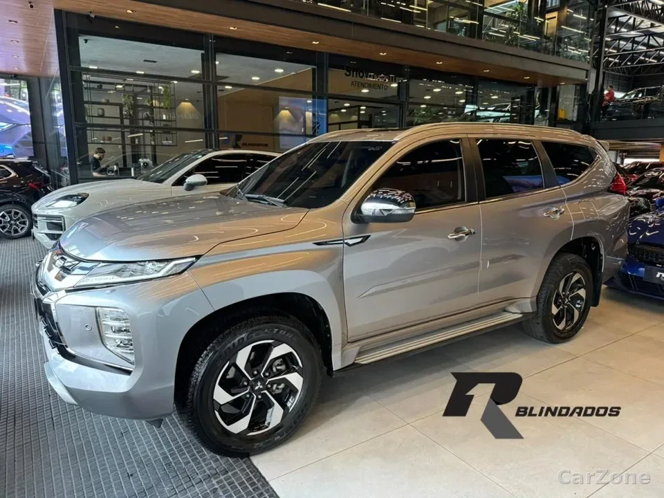 Mitsubishi Pajero Sport HPE-S Diesel Blindada Nível III-A 2023